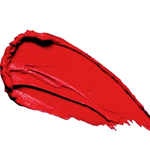 NWT Snow Geisha Skincare Luxury Lipstick, RICH RED - Picture 4 of 4